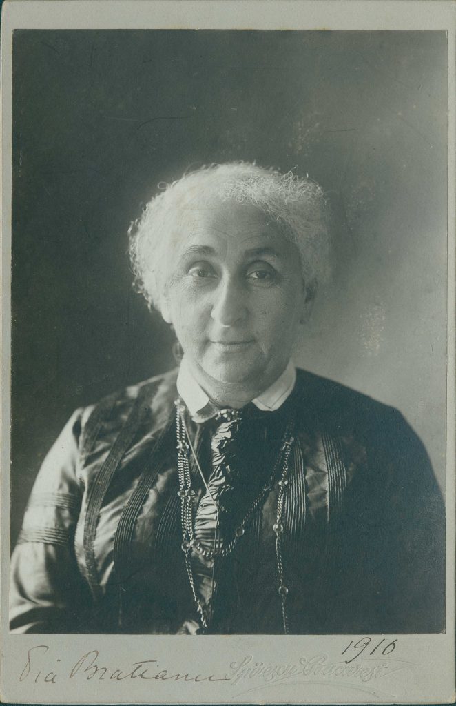 Pia Brătianu, 1916