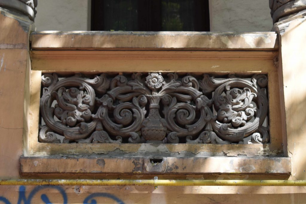 Casa IIC Brătianu, detaliu sculptură piatră, Arhiva INP, 2021