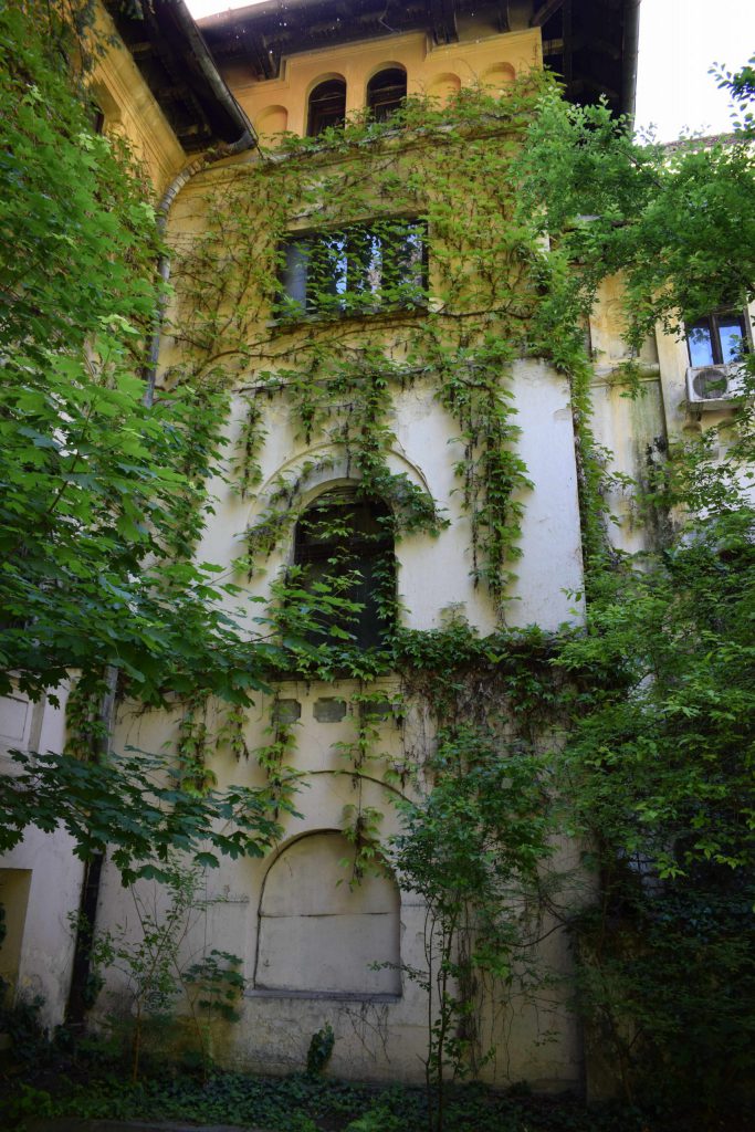 Casa IIC Brătianu, vedere dinspre grădină, aripa secundară, Arhiva INP, 2021